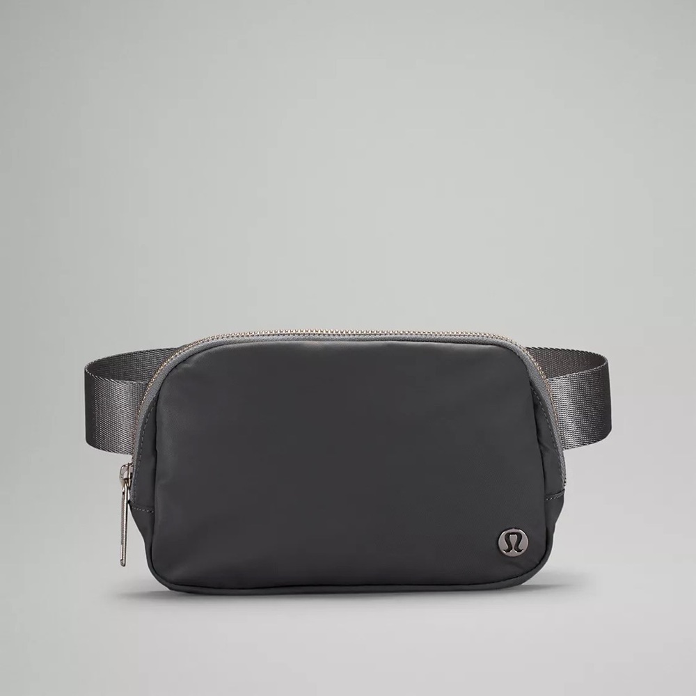 NWT LULULEMON Everywhere belt bag Fanny pack